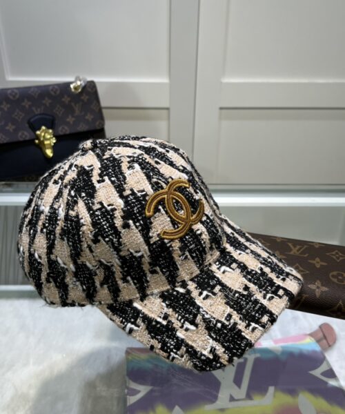 Chanel Hat Black/Beige