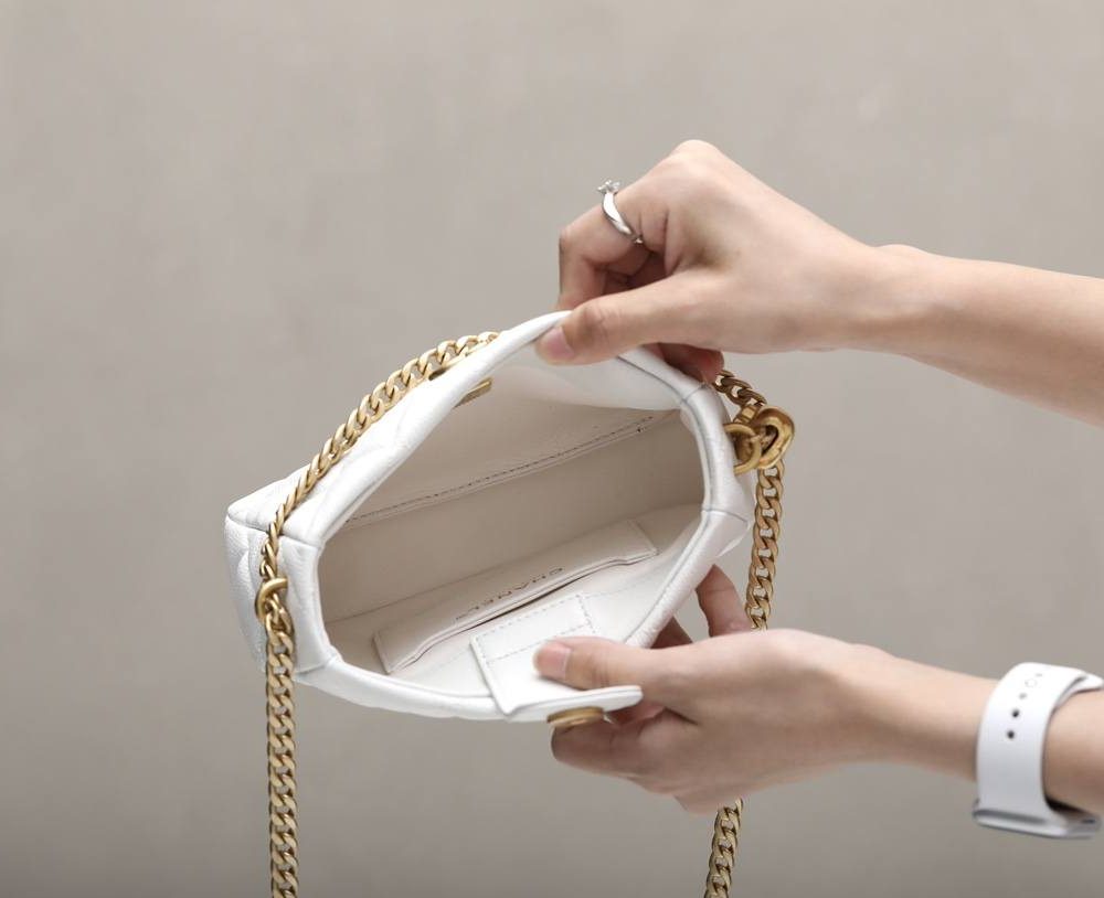 [REP 1:1] Chanel HoBo Heart Adjustment Buckle White For Women 18cm / 7.1in