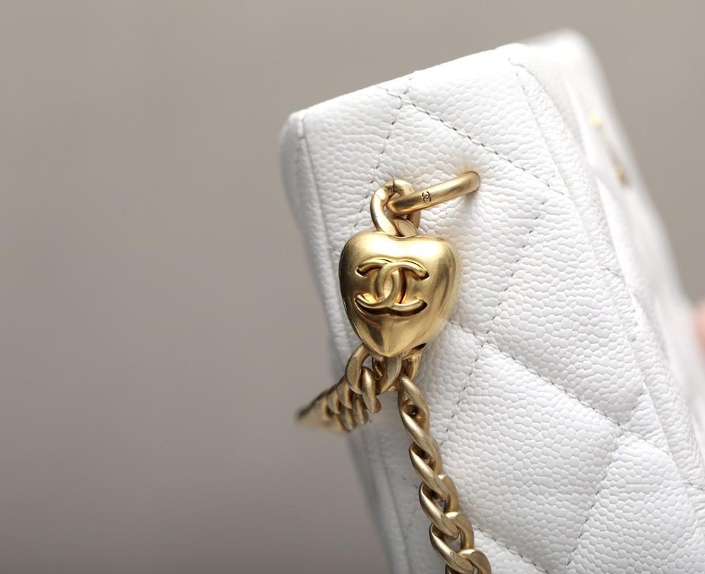 [REP 1:1] Chanel HoBo Heart Adjustment Buckle White For Women 18cm / 7.1in