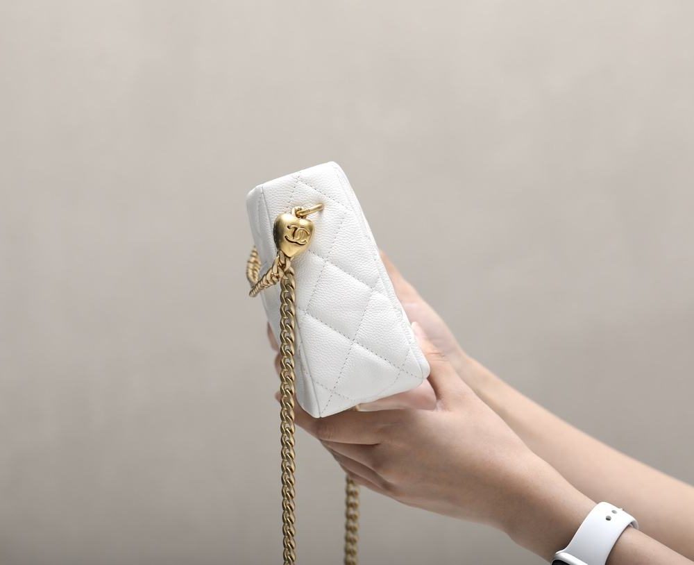 [REP 1:1] Chanel HoBo Heart Adjustment Buckle White For Women 18cm / 7.1in