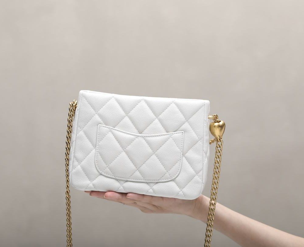 [REP 1:1] Chanel HoBo Heart Adjustment Buckle White For Women 18cm / 7.1in