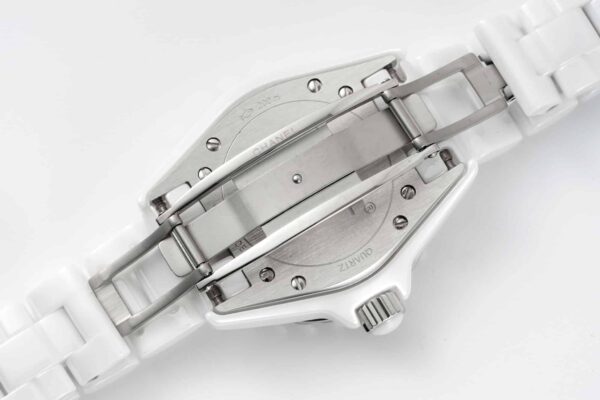Chanel J12 Wanted De Chanel Watch, 33mm Silver Toned H5703