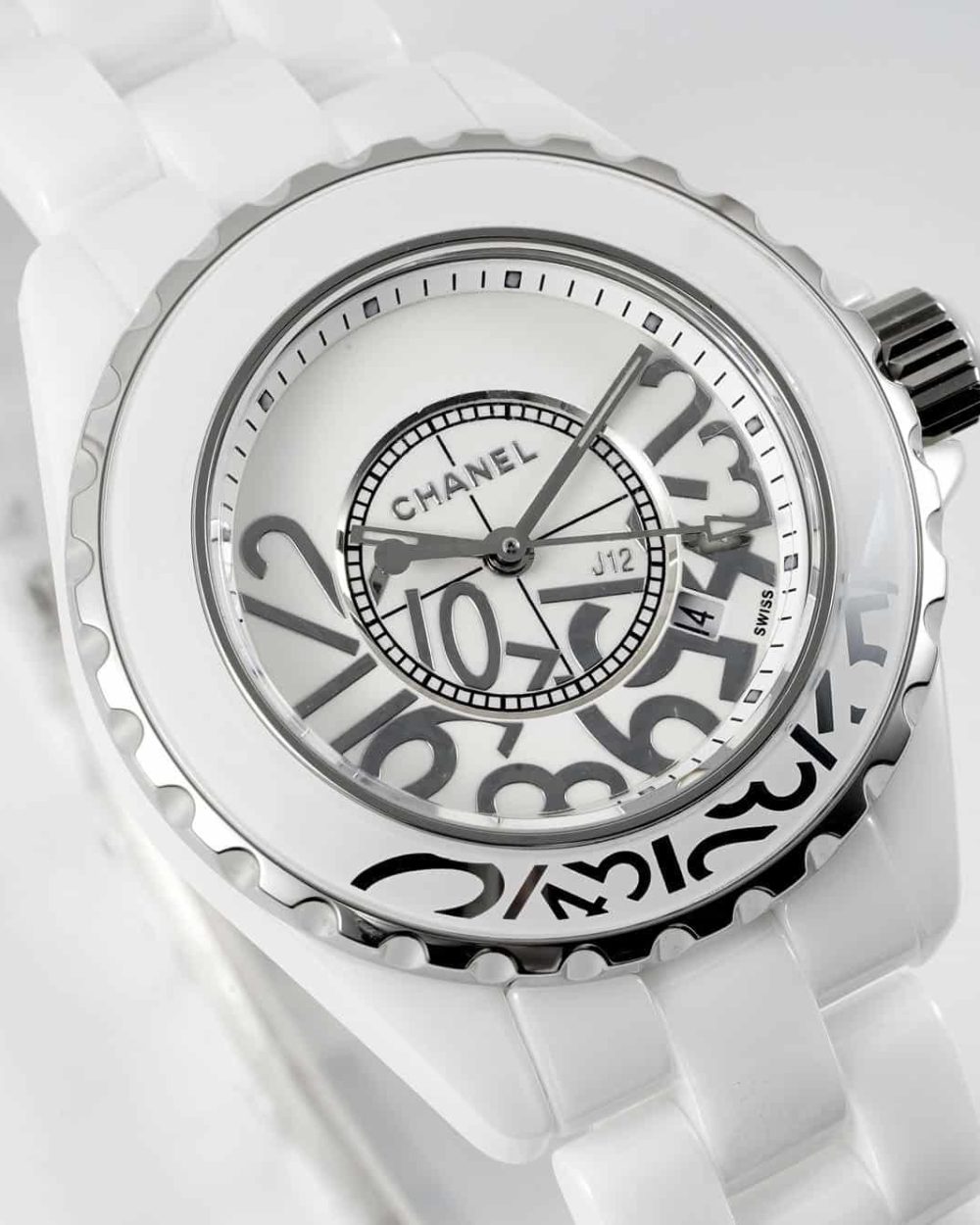 Chanel J12 Wanted De Chanel Watch, 33mm Silver Toned H5703