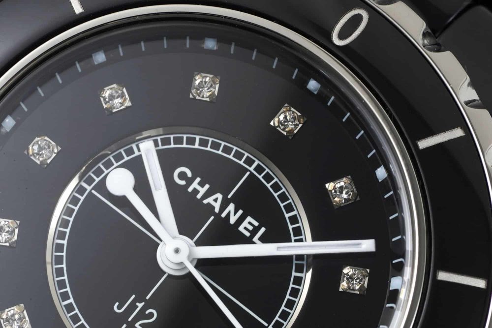 Chanel J12 Watch, 33mm Silver Toned H5703 - Image 8