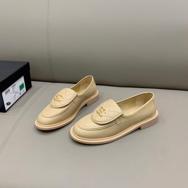Chanel Loafers Beige For Women, Women's Shoes G36646