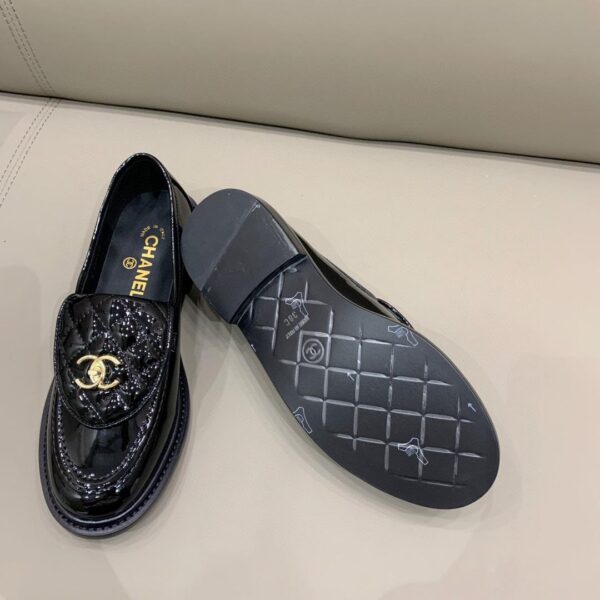 Chanel Loafers Shiny Black For Women, Women's Shoes G36646