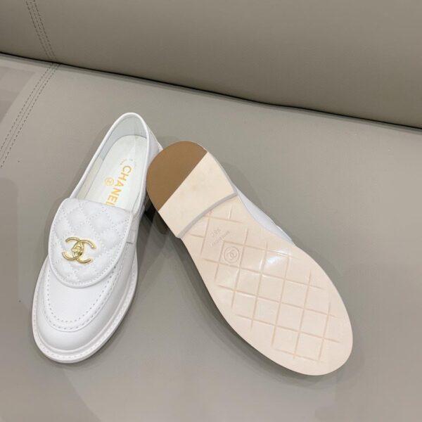 Chanel Loafers White For Women, Women's Shoes G36646