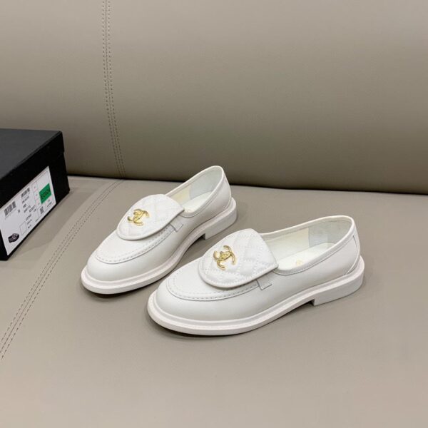 Chanel Loafers White For Women, Women's Shoes G36646