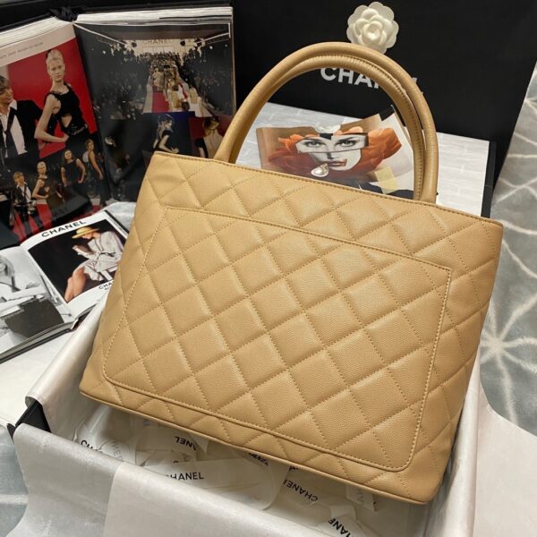 [REP 1:1] Chanel Medallion Tote Gold Hardware Caviar Yellow For Women, Women's Handbags, Shoulder Bags 15.6in/32cm