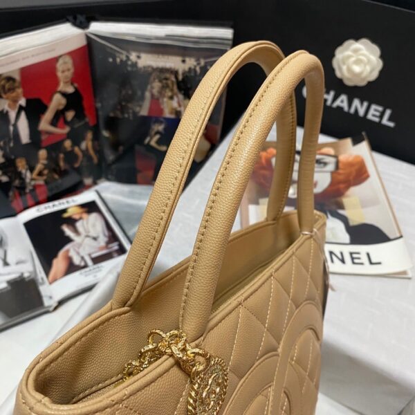 [REP 1:1] Chanel Medallion Tote Gold Hardware Caviar Yellow For Women, Women's Handbags, Shoulder Bags 15.6in/32cm