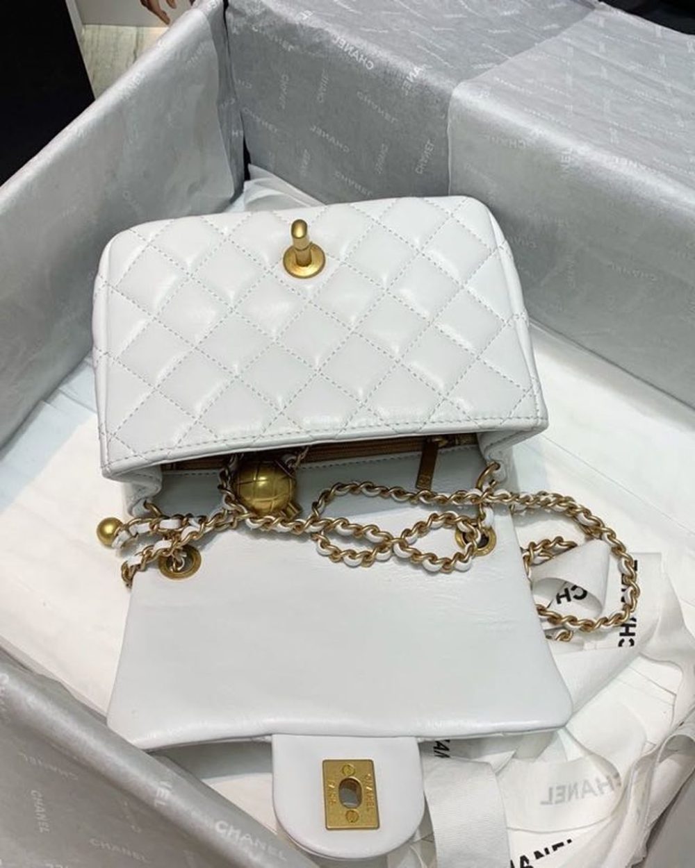 [REP 1:1] Chanel Mini Flap Bag With CC Ball On Strap White For Women, Women's Handbags, Shoulder And Crossbody Bags 6.7in/17cm AS1786