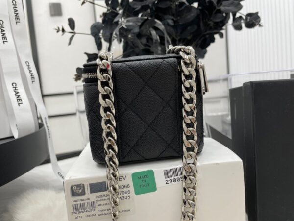 [REP 1:1] Chanel Mini Vanity Bag Black/White For Women 11cm / 4.3in