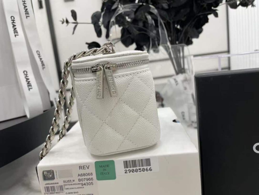 [REP 1:1] Chanel Mini Vanity Bag Black/White For Women 11cm / 4.3in - Image 17