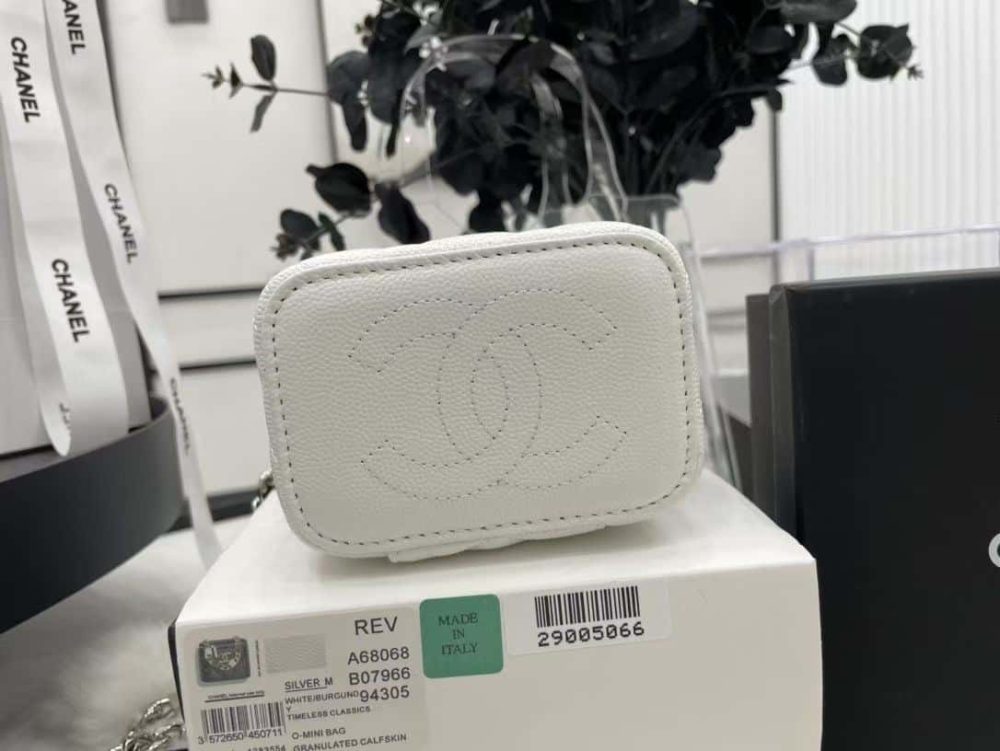 [REP 1:1] Chanel Mini Vanity Bag Black/White For Women 11cm / 4.3in - Image 13