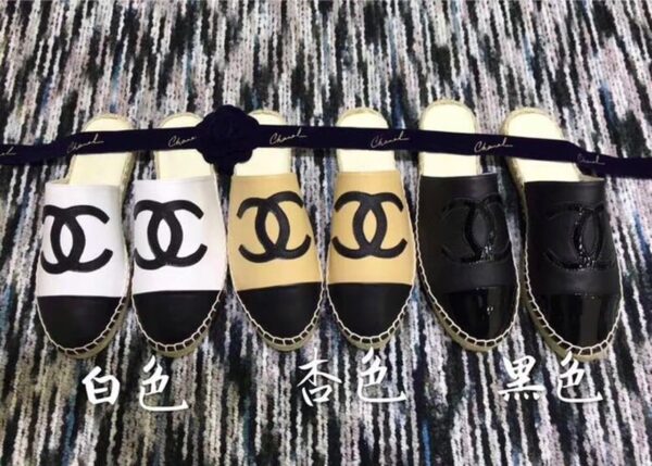 Chanel Mule Espadrille Slides White/Black For Women, Women's Shoes