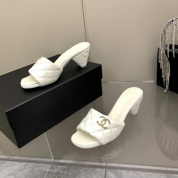 Chanel Mules White For Women, Women's Shoes 2.4in/6.2cm G38820