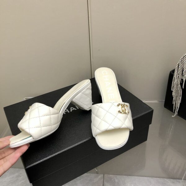 Chanel Mules White For Women, Women's Shoes 2.4in/6.2cm G38820