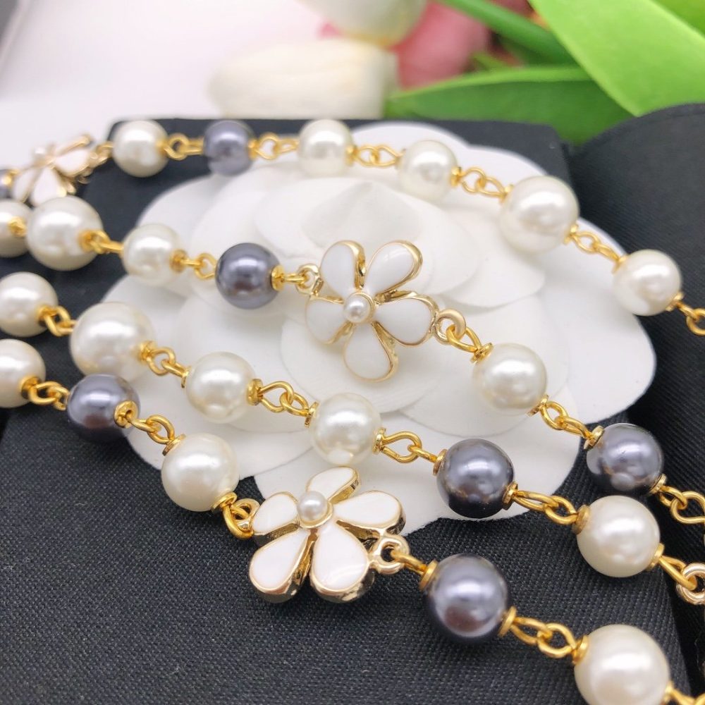 Chanel Necklace - Image 7