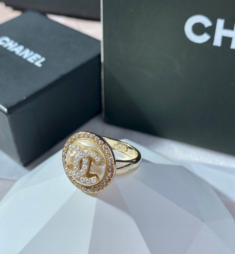 Chanel Ring