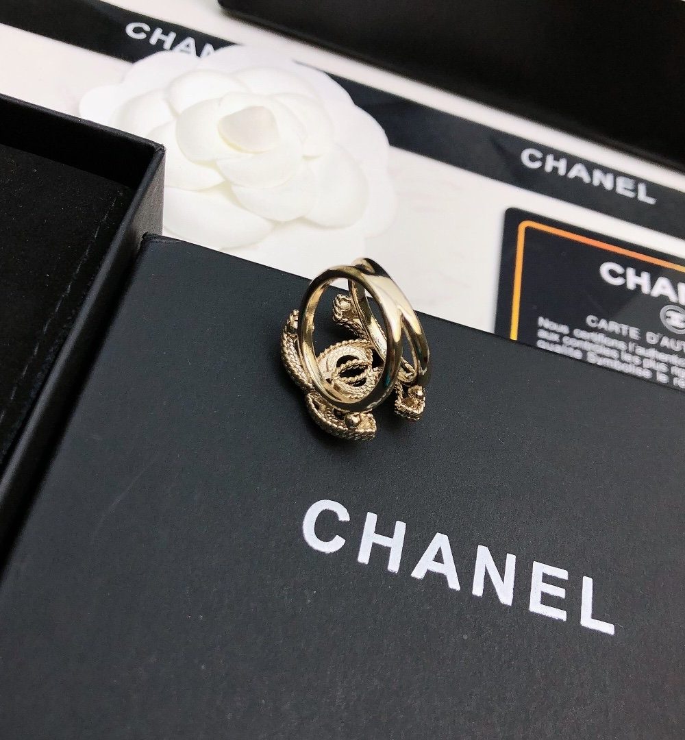 Chanel Ring