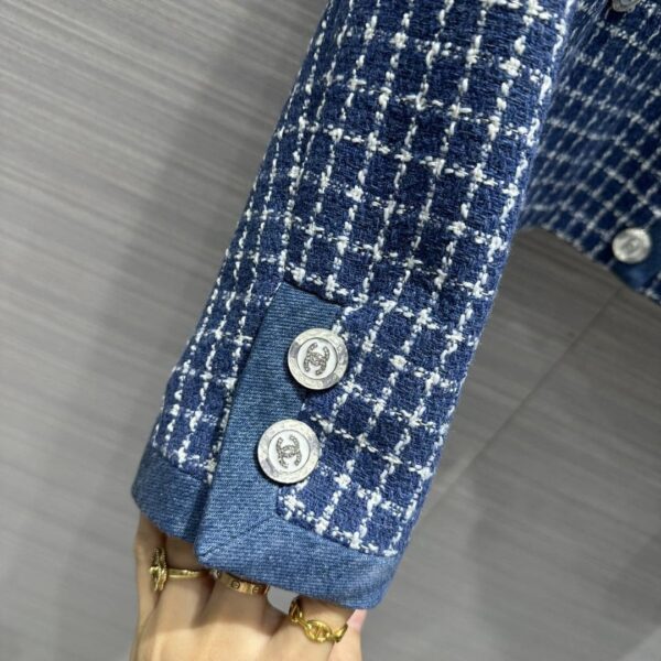 Chanel Short Round Neck Jacket Blue For Women