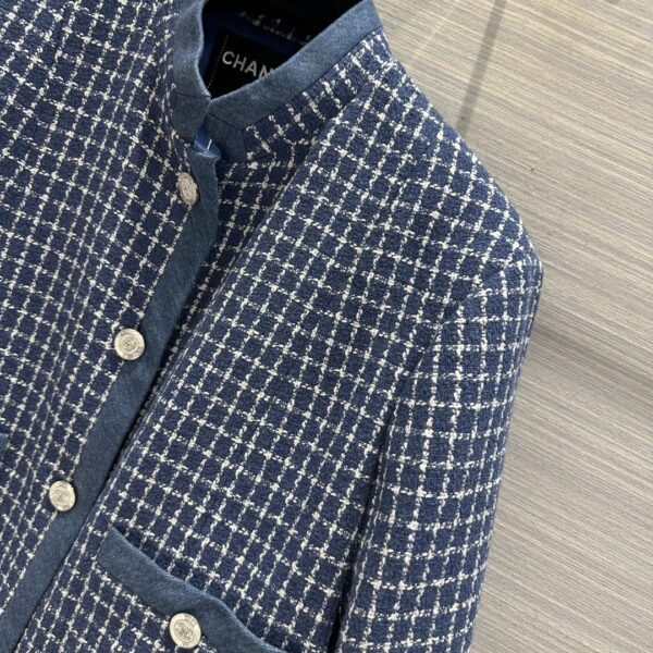 Chanel Short Round Neck Jacket Blue For Women