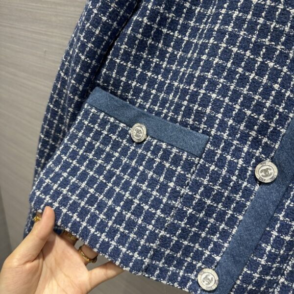 Chanel Short Round Neck Jacket Blue For Women