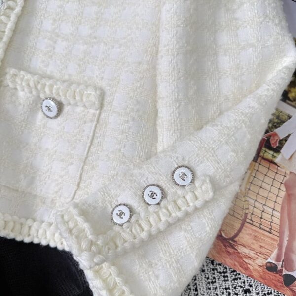 Chanel Sutdc Tweed Jacket White For Women