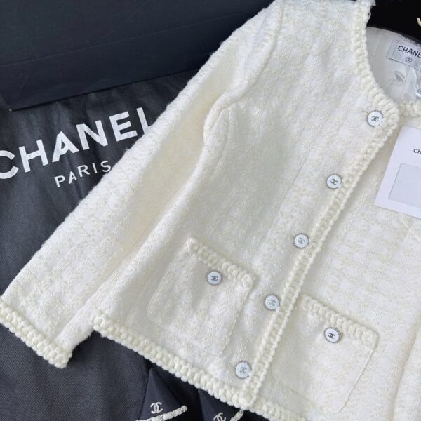 Chanel Sutdc Tweed Jacket White For Women
