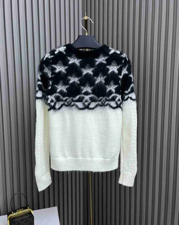 Chanel Sweater Two- Tone Black And White For Women