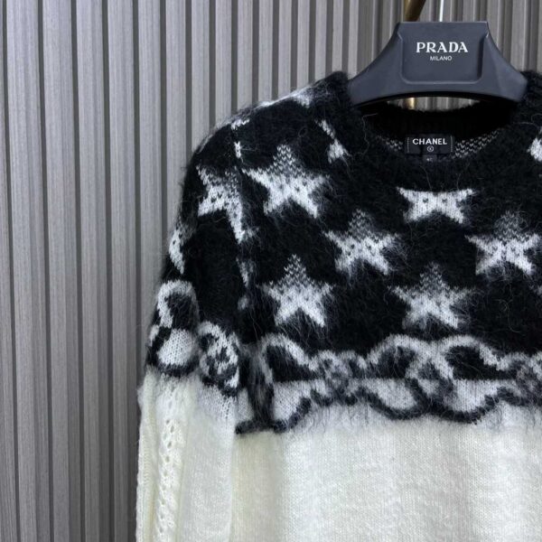 Chanel Sweater Two- Tone Black And White For Women