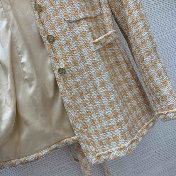Chanel Tweed Jacket Beige For Women  P74854 V66438 NN371