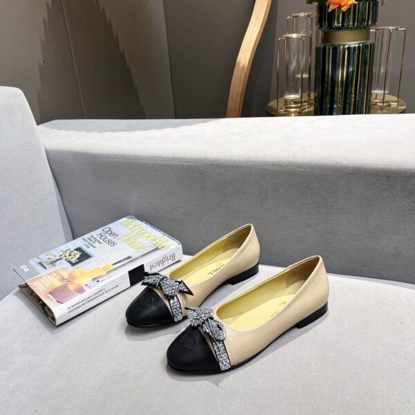 Chanel Women's Ballerinas Yellow For Women