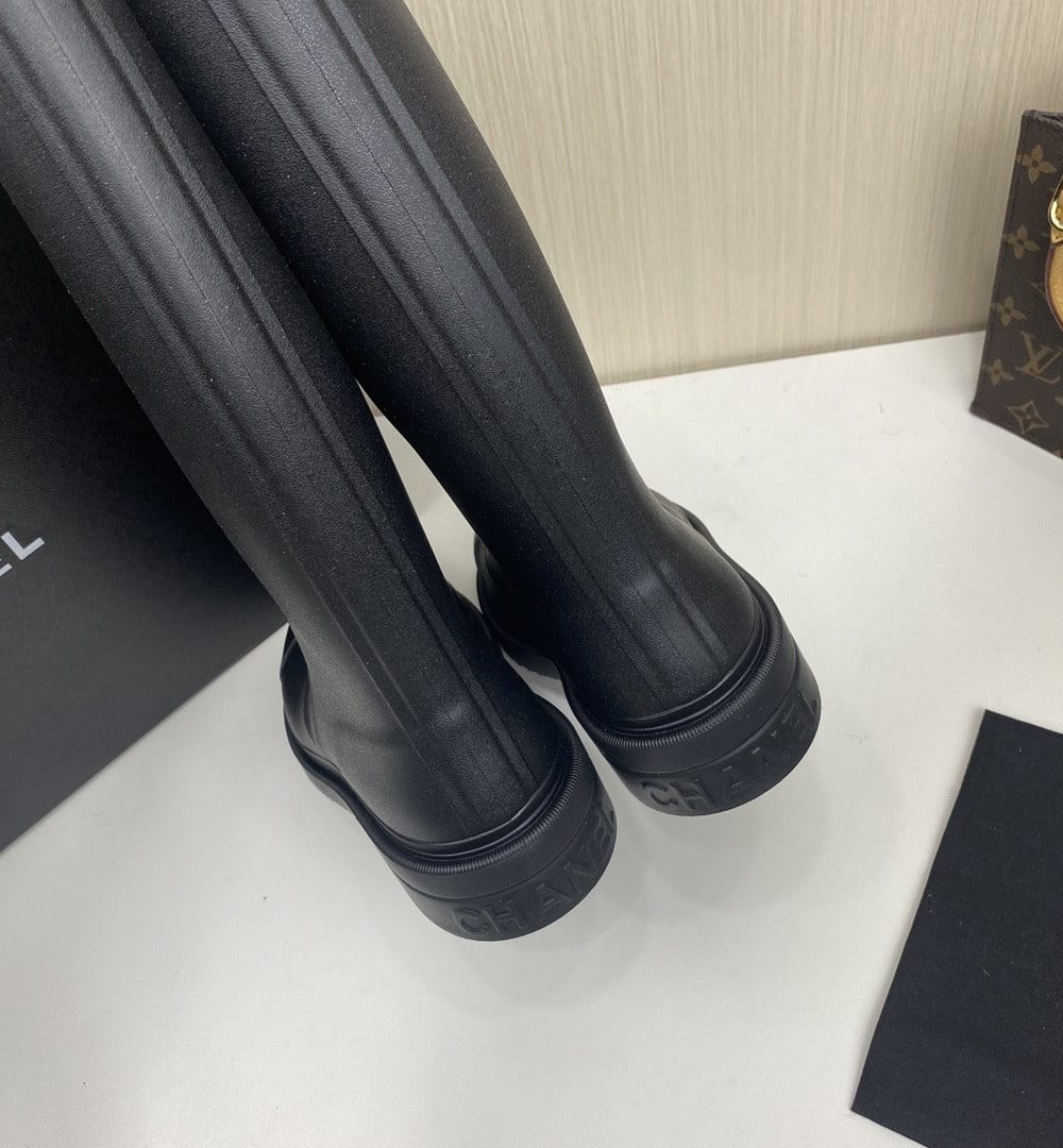 Chanel Women's High Boots Black For Women G39620 X56326 94305
