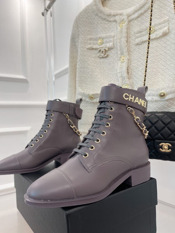 Chanel Women's Lace-Up With Chain Light Violet For Women 1.5in/4cm