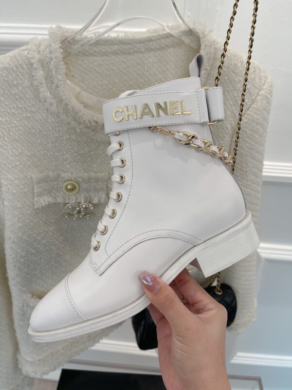 Chanel Women's Lace-Up With Chain White For Women 1.5in/4cm
