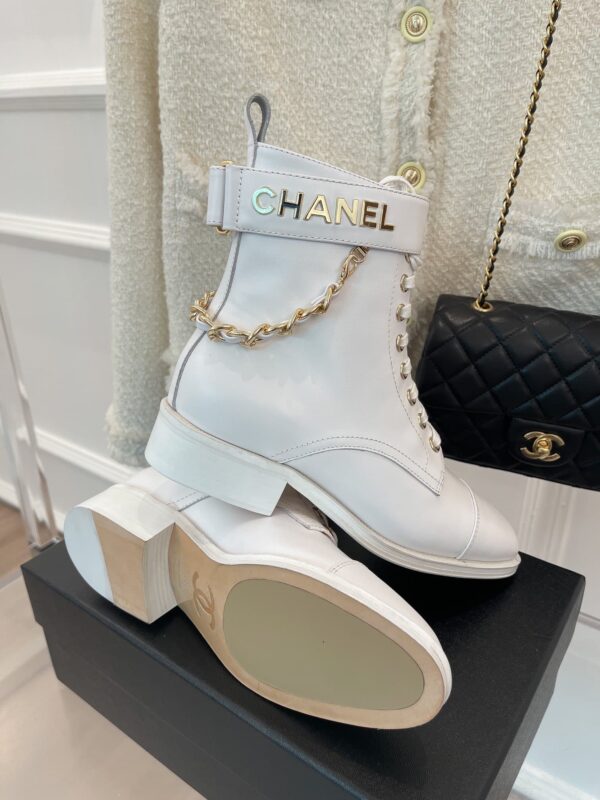 Chanel Women's Lace-Up With Chain White For Women 1.5in/4cm