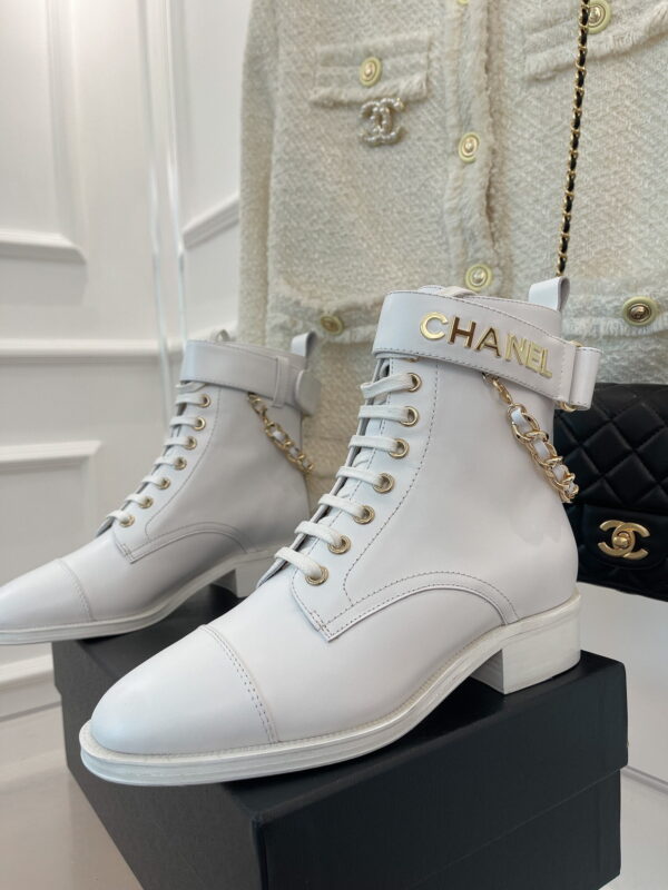 Chanel Women's Lace-Up With Chain White For Women 1.5in/4cm
