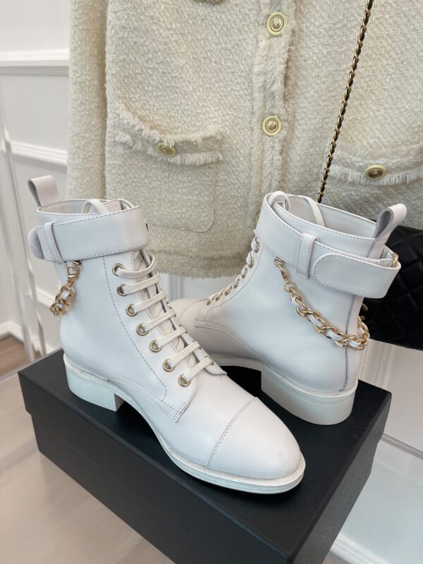 Chanel Women's Lace-Up With Chain White For Women 1.5in/4cm