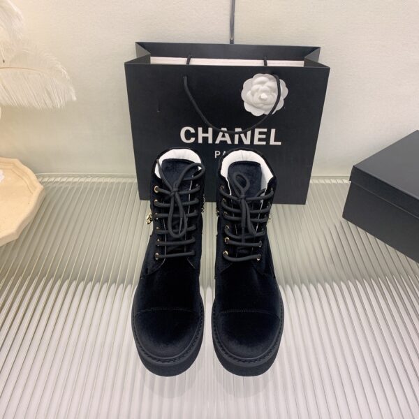 Chanel Women's Lace-Ups Black For Women G39332 X56706 94305