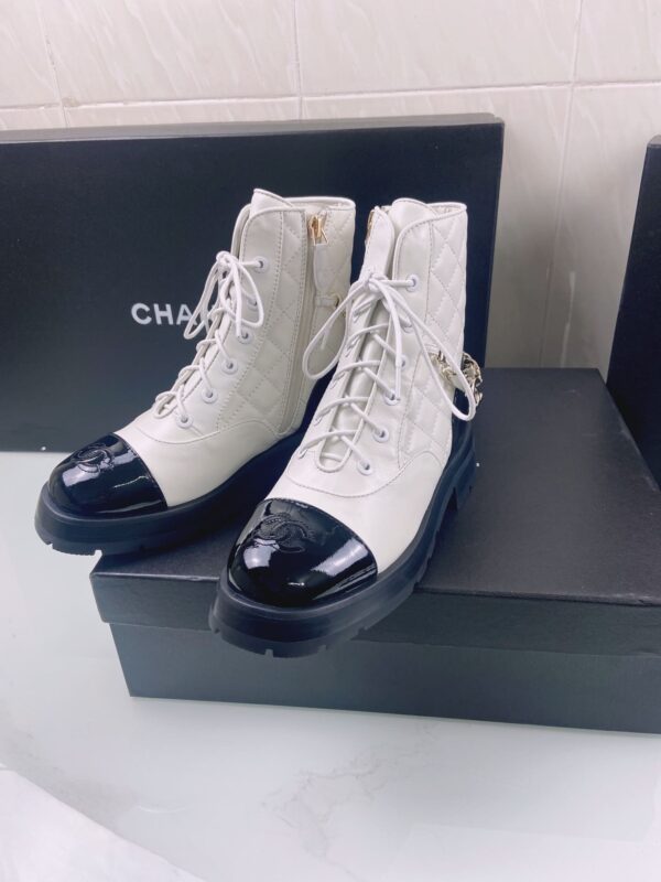 Chanel Women's Lace- Ups White And Black For Women 1.6in/4cm