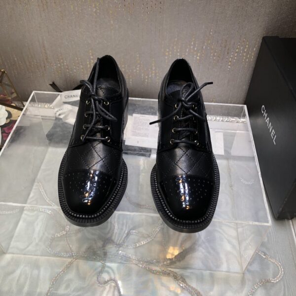 Chanel Women's Laced Shoes Black For Women