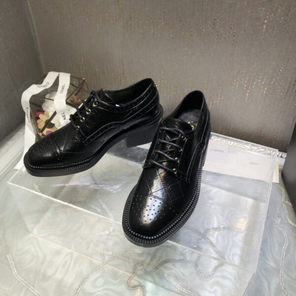 Chanel Women's Laced Shoes Black For Women G39210 X56673 94305