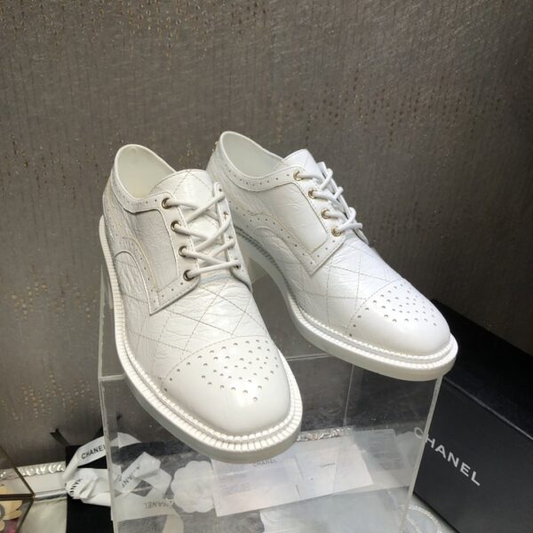 Chanel Women's Laced Shoes White For Women