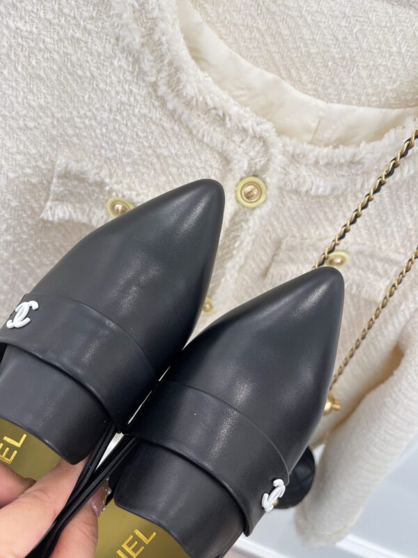 Chanel Women's Loafer With Logo Black For Women