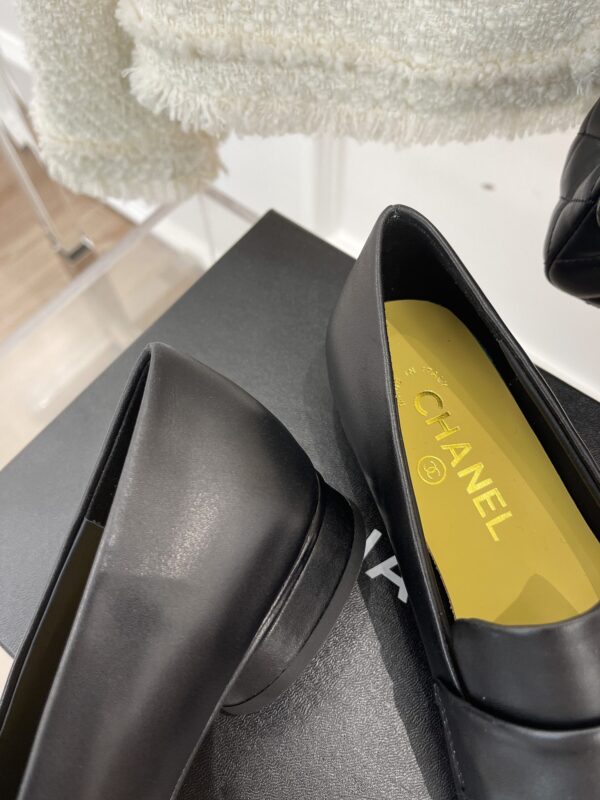 Chanel Women's Loafer With Logo Black For Women