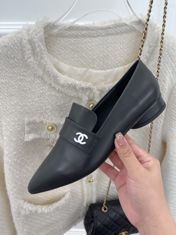 Chanel Women's Loafer With Logo Black For Women