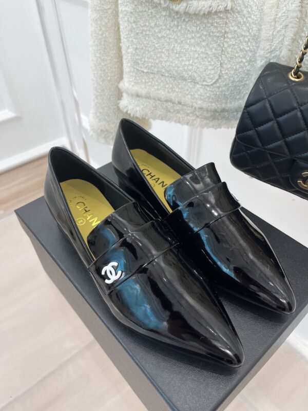 Chanel Women's Loafer With Logo Bright Black For Women