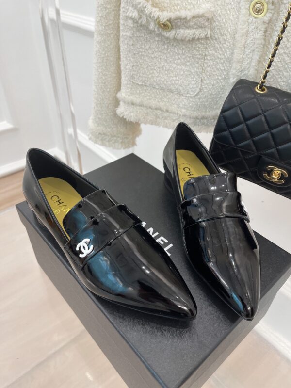 Chanel Women's Loafer With Logo Bright Black For Women