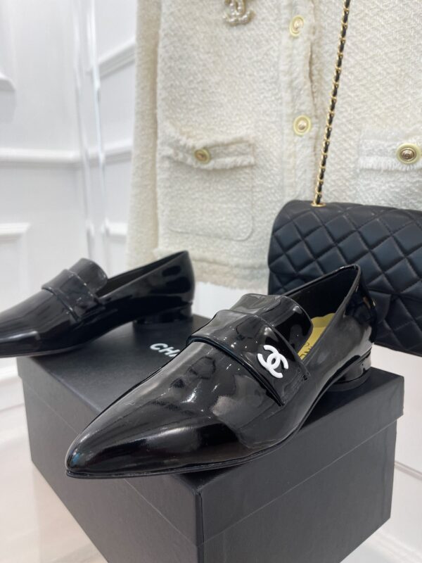 Chanel Women's Loafer With Logo Bright Black For Women